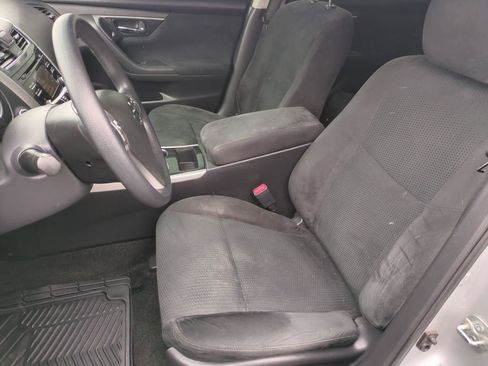 Used 2014 Nissan Altima 2.5 S w/ Display Audio Package image 15