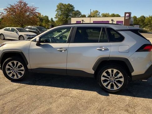 Used 2024 Toyota RAV4 XLE Premium w/ Weather Package image 5