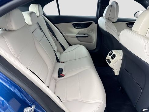 Certified 2023 Mercedes-Benz C 300 4MATIC Sedan image 21