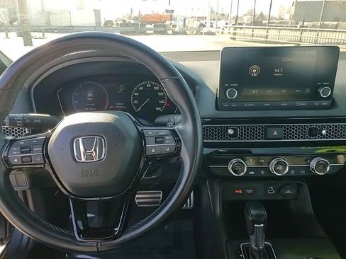 Used 2023 Honda Civic Sport image 24