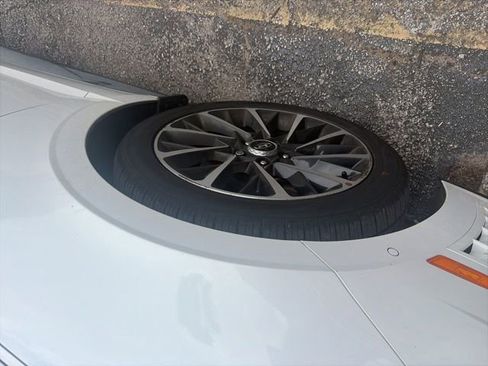 Used 2022 Hyundai Sonata Limited FWD image 4