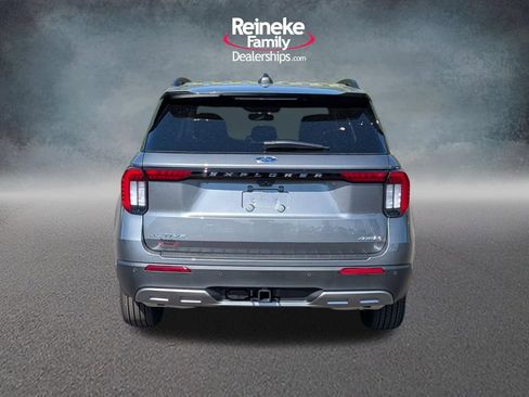 New 2026 Ford Explorer Active AWD/4WD image 6