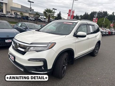 Used 2019 Honda Pilot Touring image 1
