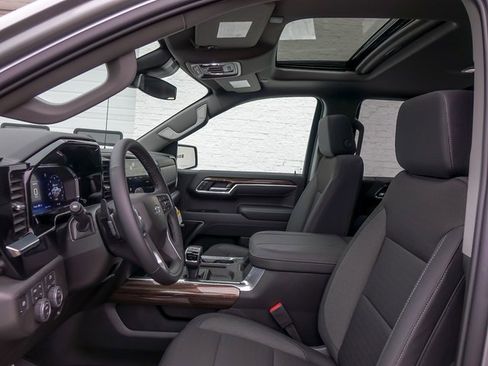 New 2026 Chevrolet Silverado 1500 RST w/ Z71 Off-Road Package image 14