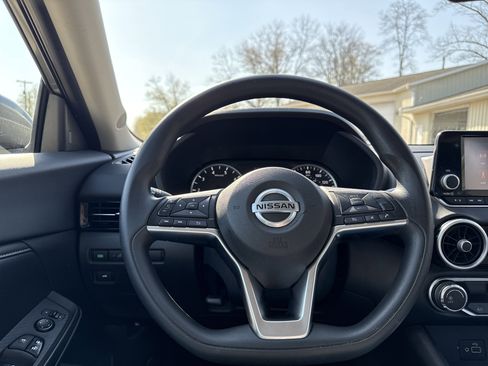 Used 2020 Nissan Sentra S w/ Lighting Package FWD image 25