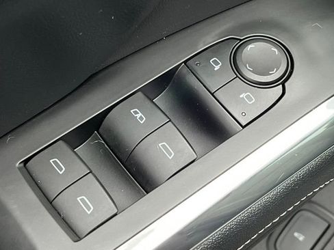 Used 2024 Chevrolet Traverse LT w/ LPO, Floor Liner Package image 17