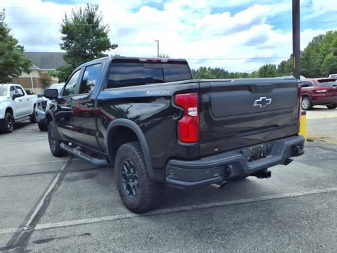 Used 2024 Chevrolet Silverado 1500 ZR2 w/ ZR2 Bison Edition image 3