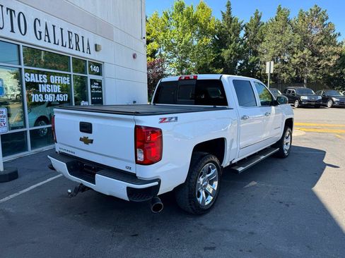 Used 2017 Chevrolet Silverado 1500 LTZ Z71 w/ LTZ Plus Package AWD/4WD image 15