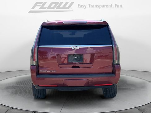 Used 2019 Cadillac Escalade Platinum AWD/4WD image 8
