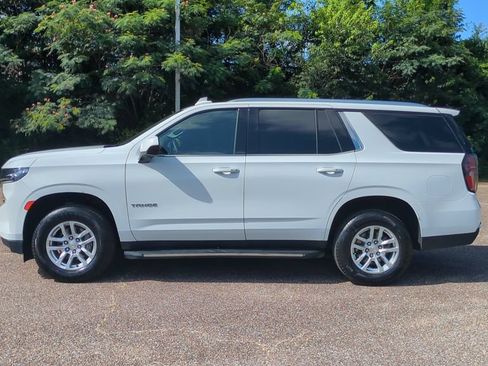 Used 2024 Chevrolet Tahoe LT RWD image 8