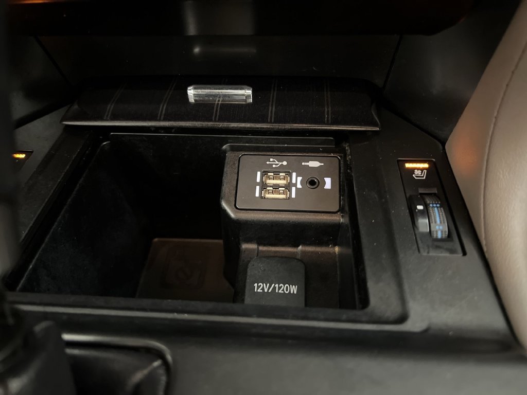 Used 2023 Lexus GX 460 Premium w/ Premium Package AWD/4WD image 34