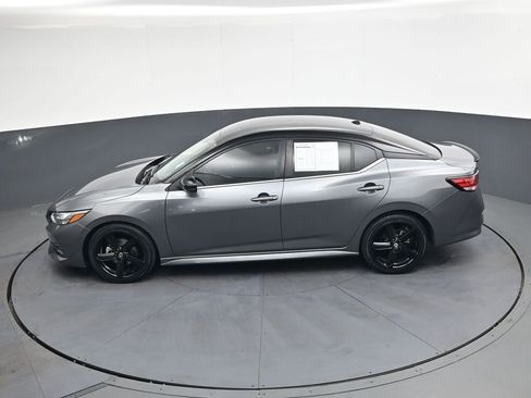Used 2023 Nissan Sentra SR w/ Midnight Edition Package FWD image 35