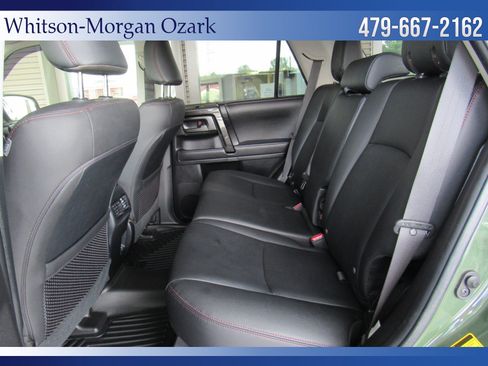 Used 2022 Toyota 4Runner TRD Off-Road Premium w/ Moonroof Package AWD/4WD image 29