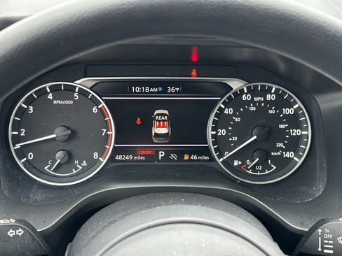 Used 2024 Nissan Rogue SV image 23