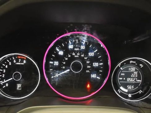Used 2017 Honda HR-V LX image 27