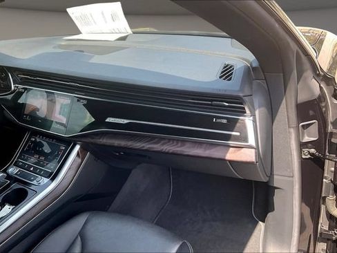 Used 2019 Audi Q8 Premium Plus AWD/4WD image 15