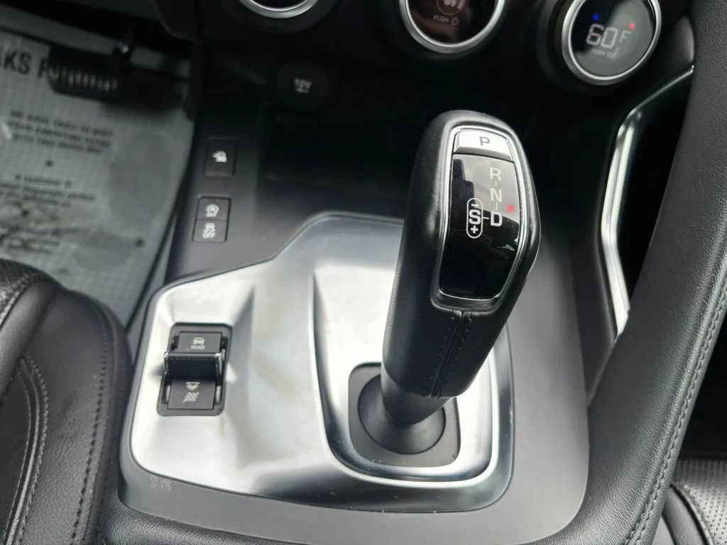 Used 2018 Jaguar E-PACE S AWD/4WD image 27