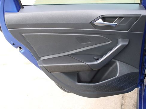 Certified 2024 Volkswagen Jetta GLI 40th Anniversary Edition image 19