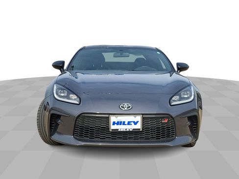 Used 2025 Toyota GR86 Premium image 3