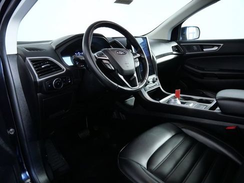 Certified 2024 Ford Edge SEL w/ Convenience Package AWD/4WD image 13