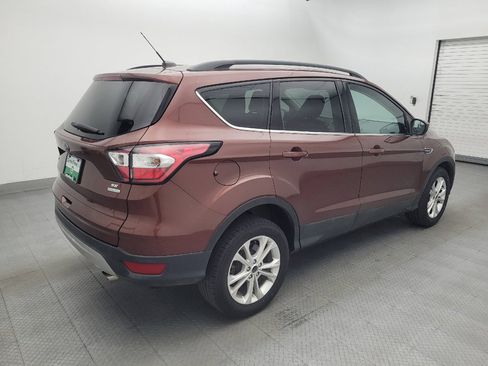 Used 2018 Ford Escape SE FWD image 9