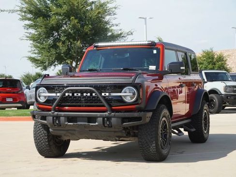 Used 2023 Ford Bronco Wildtrak AWD/4WD image 3