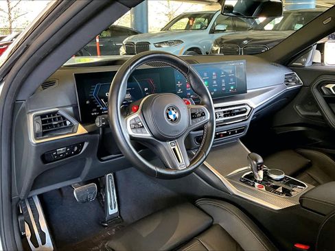 Used 2023 BMW M2 image 17