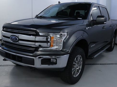 Used 2019 Ford F150 Lariat w/ Trailer Tow Package AWD/4WD image 3