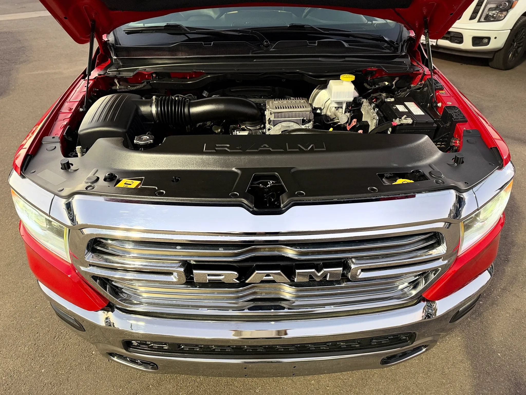 Used 2022 RAM 1500 Laramie AWD/4WD image 40