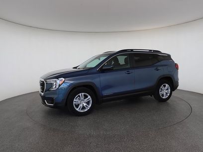 Used 2024 GMC Terrain SLE w/ Driver Convenience Package