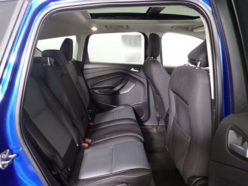 Used 2018 Ford Escape SE w/ SE Sync 3 Package AWD/4WD image 37