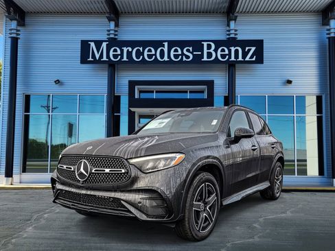 New 2026 Mercedes-Benz GLC 300 4MATIC image 3