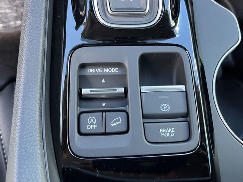 New 2025 Honda Pilot EX-L image 17