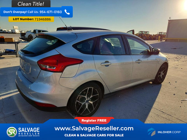 Used 2017 Ford Focus SEL FWD image 4