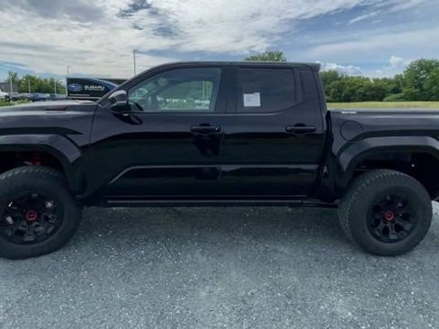 New 2026 Toyota Tacoma TRD Pro AWD/4WD image 5