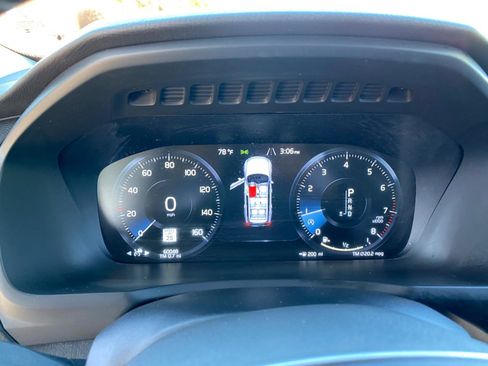 Used 2020 Volvo XC90 T6 Momentum image 67