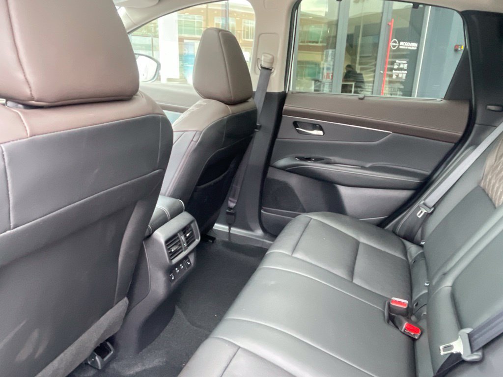 Certified 2026 Nissan Murano Platinum w/ Cargo Package AWD/4WD image 13