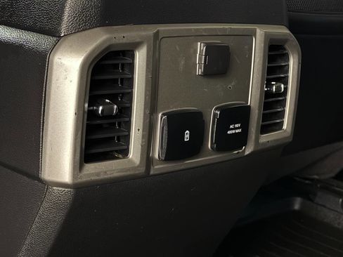 Used 2018 Ford F350 Lariat w/ Lariat Ultimate Package image 39