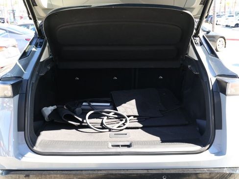 Used 2023 Nissan Ariya EVOLVE+ image 16