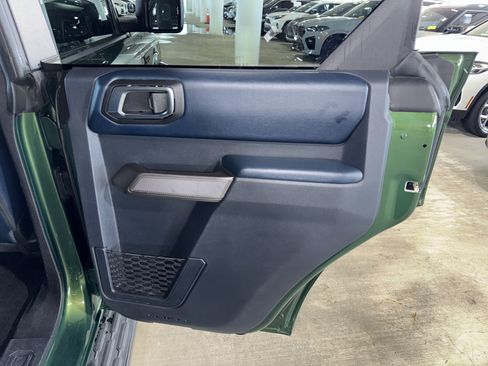 Used 2023 Ford Bronco Outer Banks AWD/4WD image 11