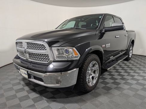 Used 2016 RAM 1500 Laramie w/ Convenience Group RWD image 4