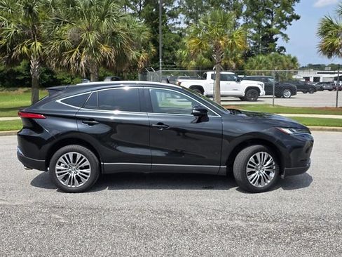Used 2023 Toyota Venza Limited AWD/4WD image 38