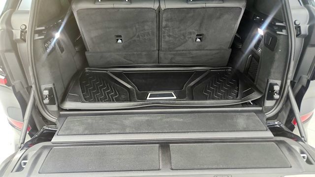 Used 2023 BMW X7 xDrive40i w/ Executive Package AWD/4WD image 30