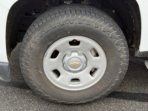 Used 2017 Chevrolet Colorado W/T w/ WT Convenience Package image 6