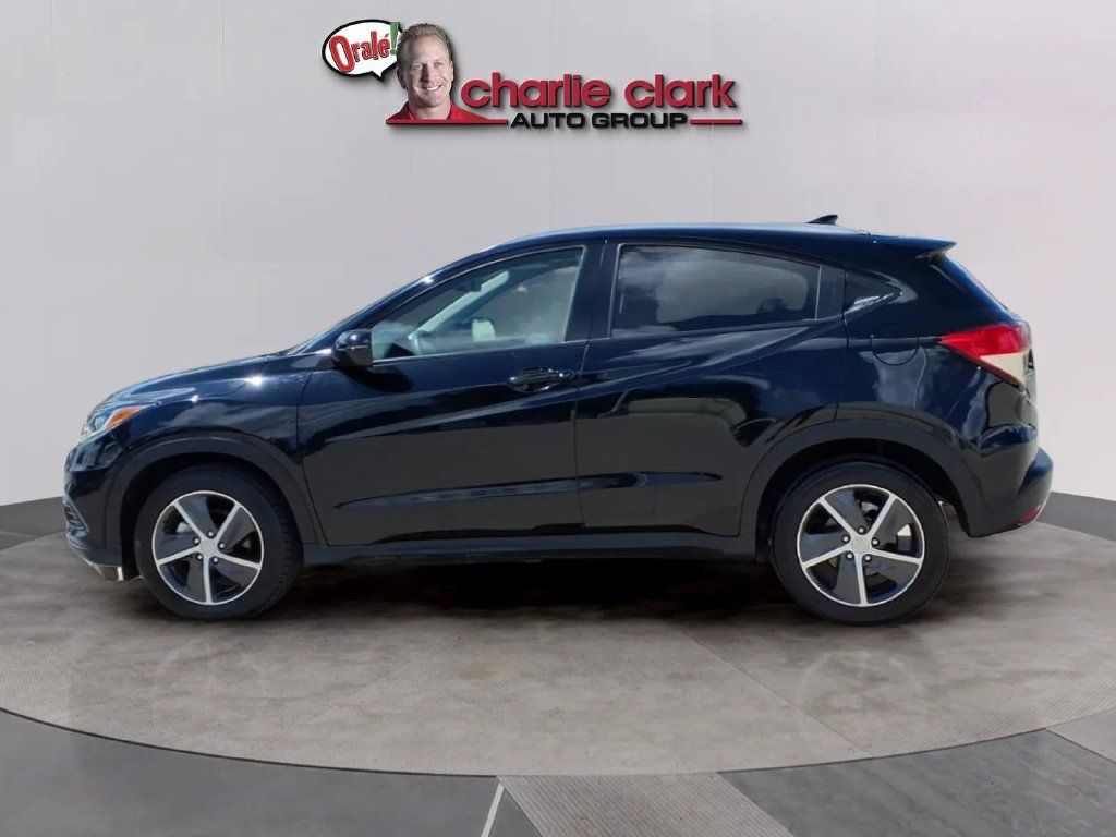 Used 2022 Honda HR-V EX image 2