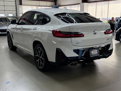Used 2022 BMW X4 xDrive30i w/ M Sport Package 2 AWD/4WD image 4