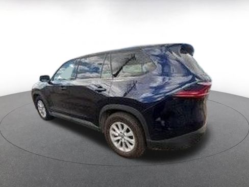 Used 2025 Toyota Grand Highlander FWD image 7