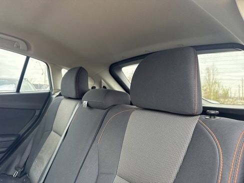 Used 2023 Subaru Crosstrek 2.0i Premium image 17