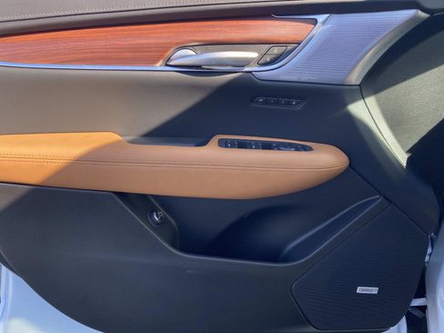 New 2025 Cadillac XT5 Premium Luxury w/ Technology Package image 11