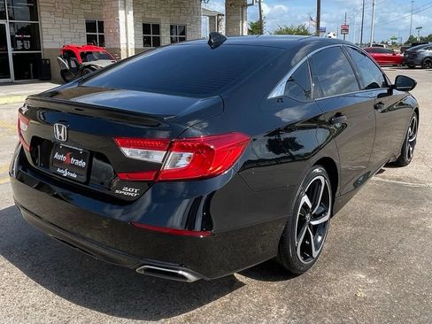Used 2020 Honda Accord Sport image 4
